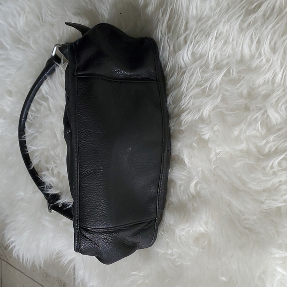 B. Makowsky black leather purse - Picture 6 of 10